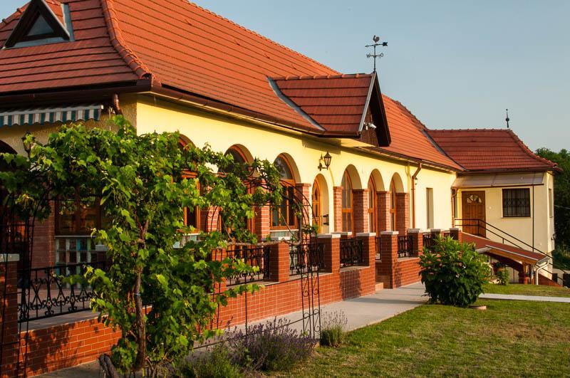 Villa Teleki ภายนอก รูปภาพ