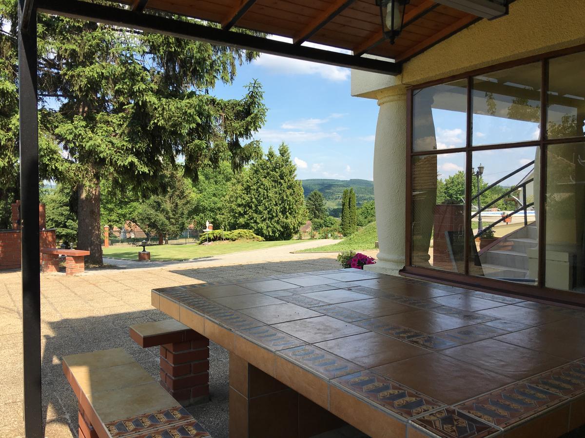 Villa Teleki ภายนอก รูปภาพ