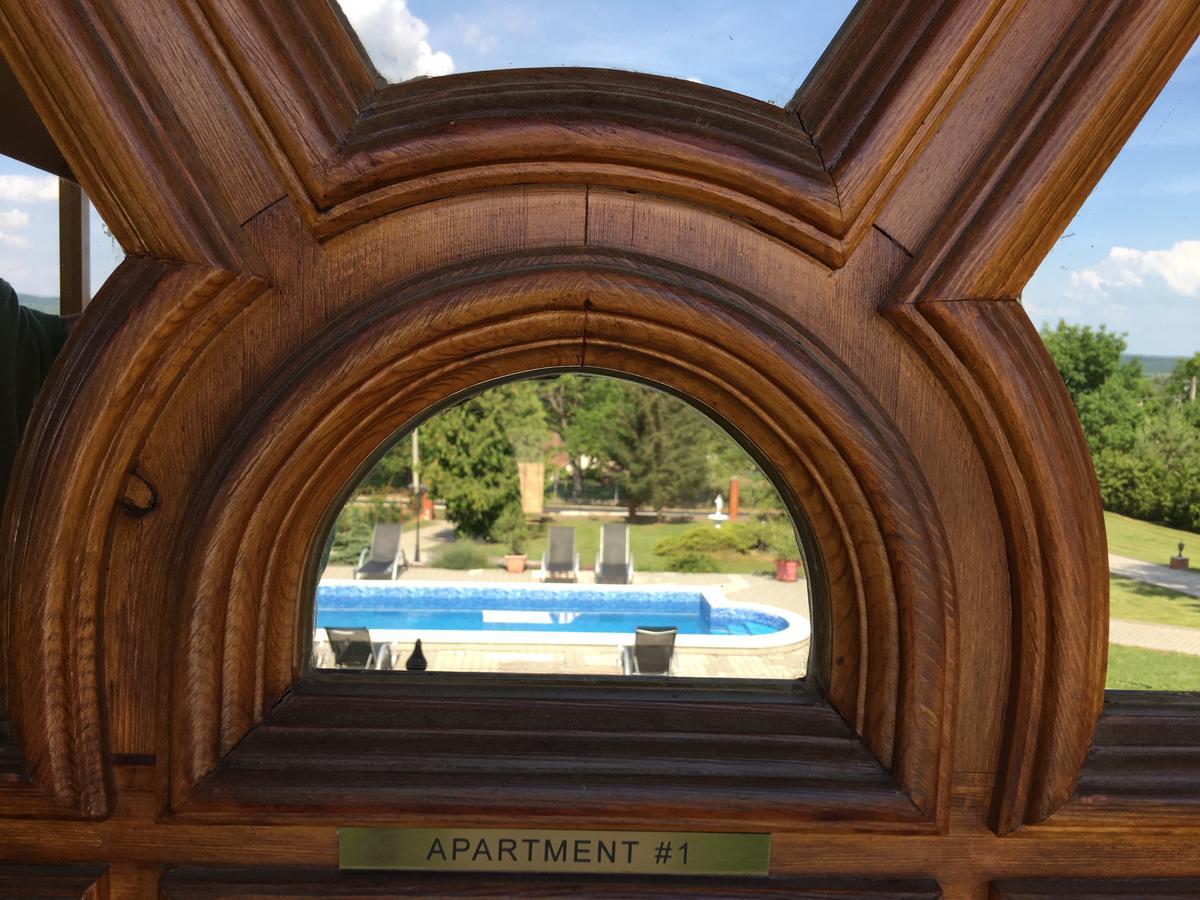 Villa Teleki ภายนอก รูปภาพ