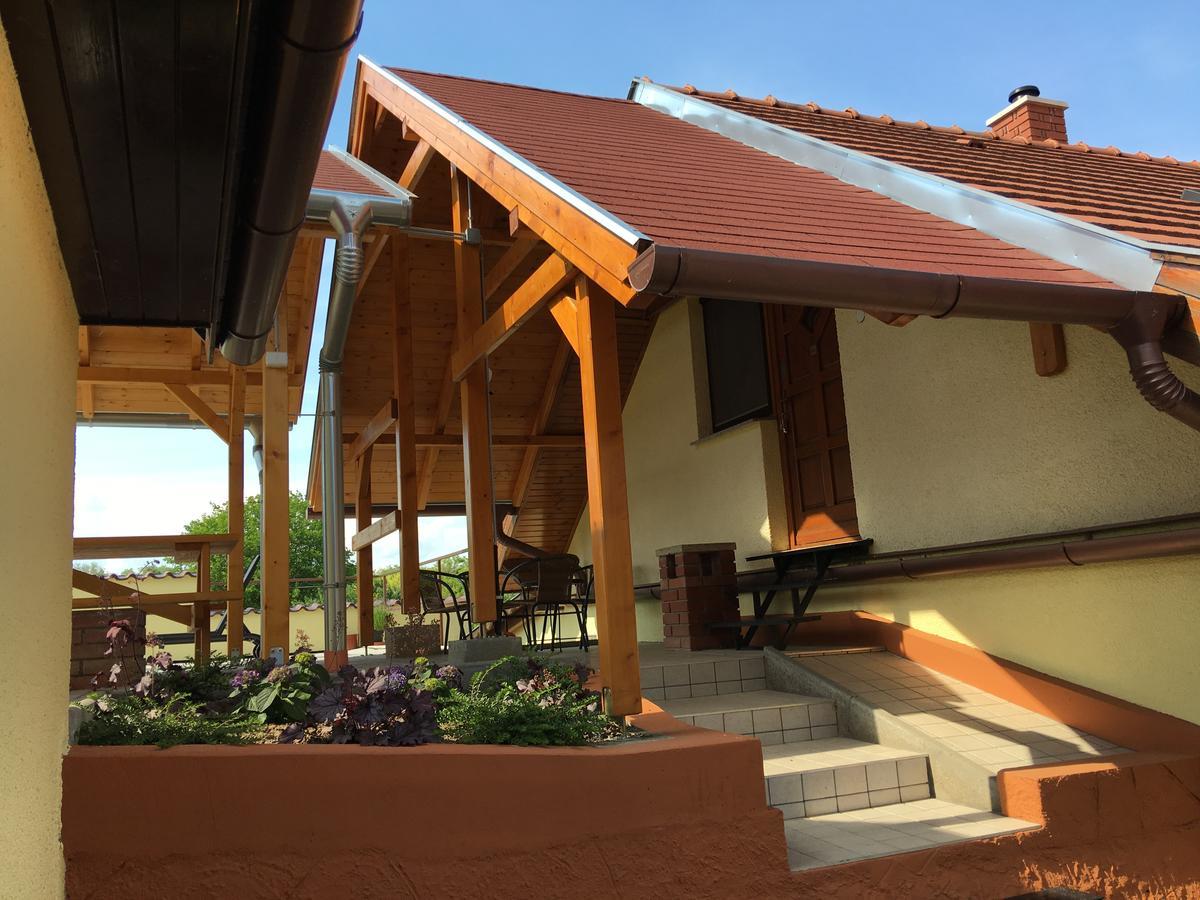 Villa Teleki ภายนอก รูปภาพ